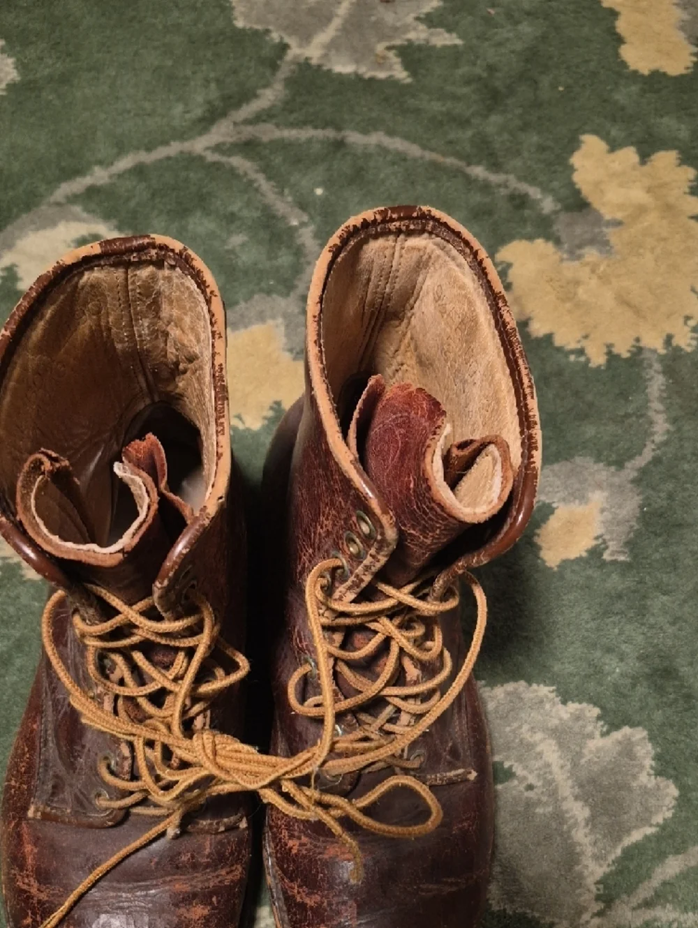 Men's Rustic Brown Leather Lace-Up Work Boots